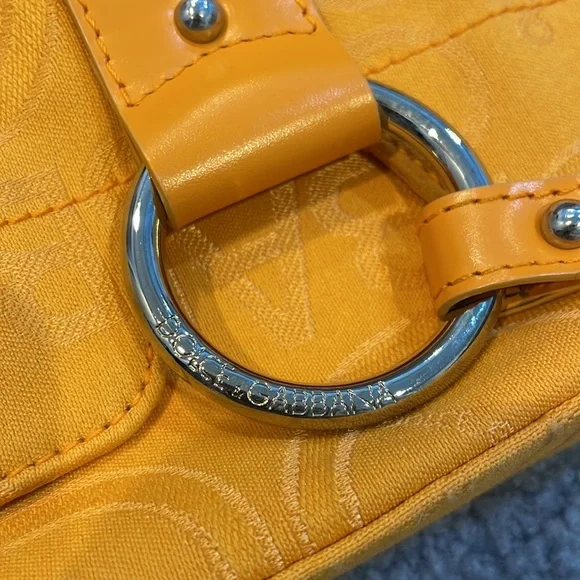 Authentic Dolce and Gabbana mini purse baguette style - Picture 4 of 7